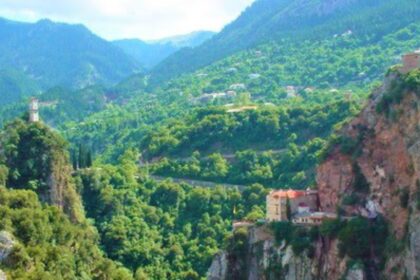 pasxa kalokairiou giortazetai idiaiteri lamprotita sterea ellada2