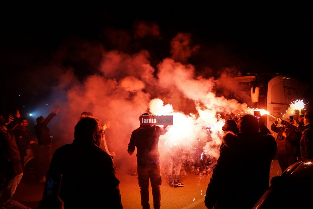 λαμιαυποδοχη100018