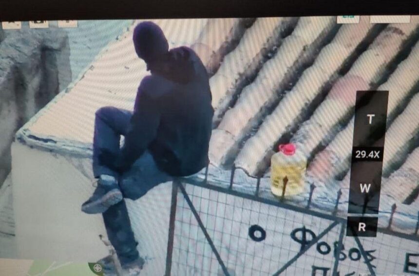 43f7d6748cdd80690c547cc329de2f33 698153