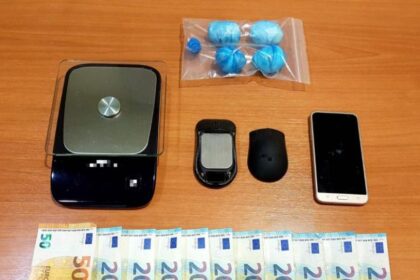 Mytilini Hrwini kokaini