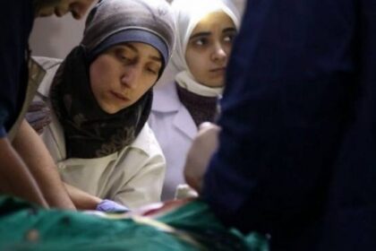 amani ballour anthrwpistiko vraveio irwida suria paidiatro 750x400 1 scaled