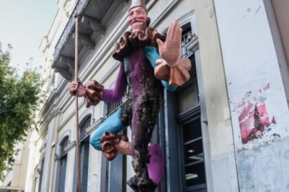 karnavalikos bastakas fotia patra