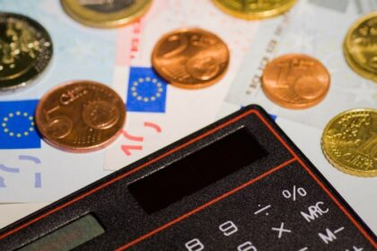 money 167733 1920 scaled