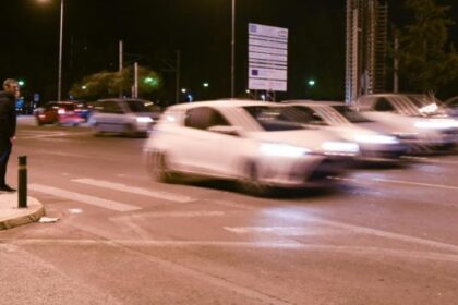 paraliaki dromos aytokinita