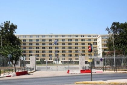 pentagono amynas mesogeion ape scaled