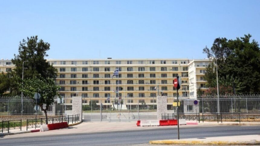 pentagono amynas mesogeion ape scaled