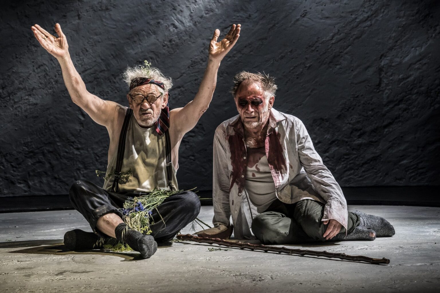 King Lear Ian McKellen King Lear and Danny Webb Gloucester at Duke... scaled
