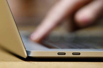 apple macbook1 scaled