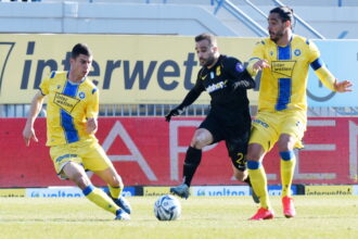 asteras aris