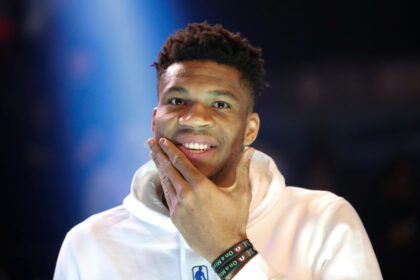 giannisantetokounmpo 1536x1031 1