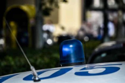 peripolikofaros1 768x528 1