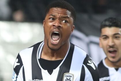 w09 200008akpom