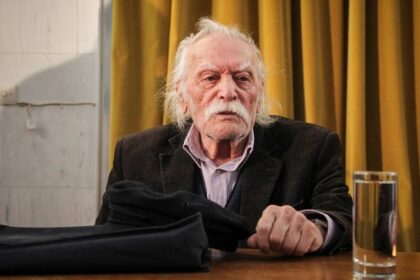 GLEZOS IATRIKO ANAKOINOTHEN