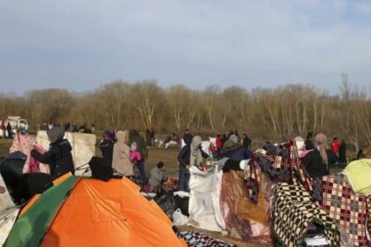 ap 20063373692533 696x456 1