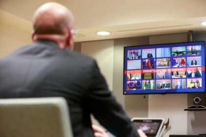 coronavirus videocall 1536x1024 1