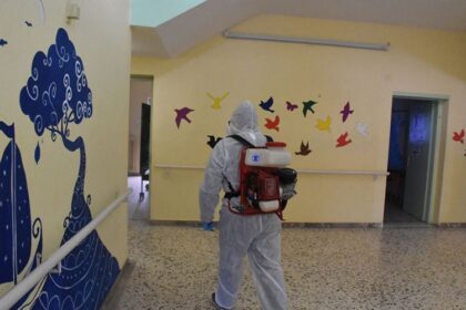 coronoios kleista sxolia