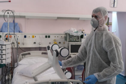 nosokomeia koronoios 22 03 2020