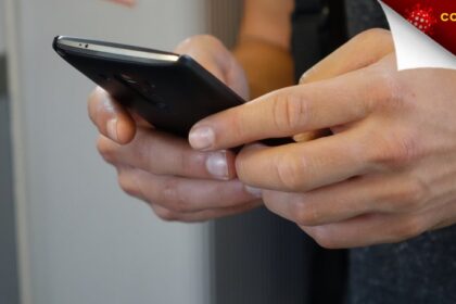 smartphone 2454611 1280