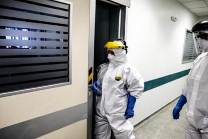 1621855 koronoios erevnatai pithani epanaloimoksi