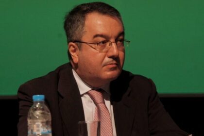 6ba8022e0c264a7cb65d21a9f2eacc03