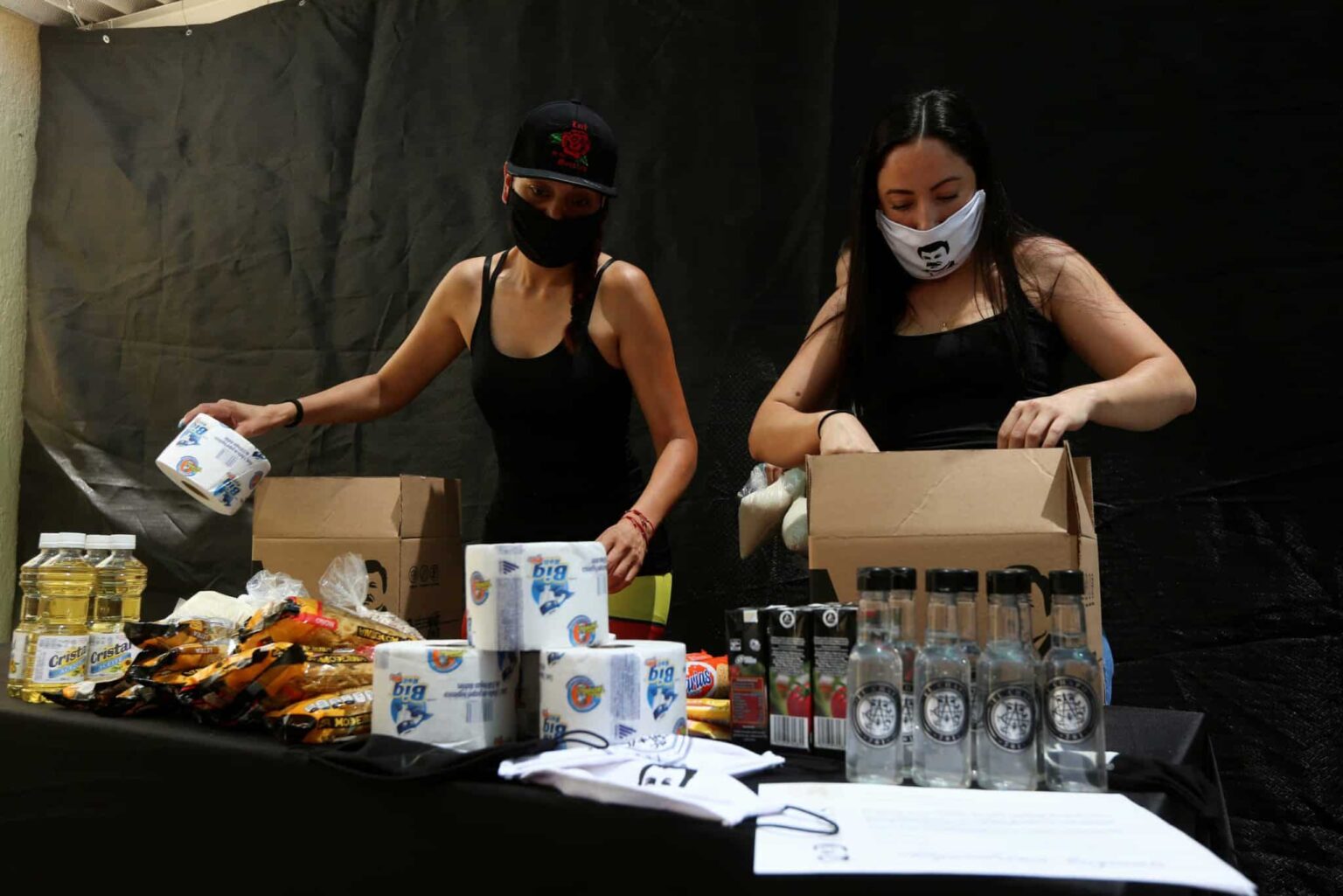 el chapo r 1704 3 scaled 1 scaled