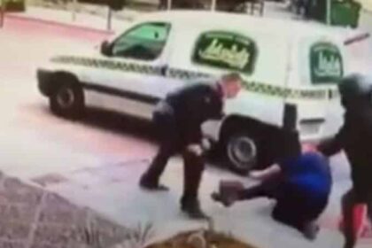 f9aeb6d20528470fa3eb7e7ab1726bc0