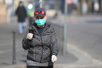 maskes koronoios r 0404 3 2048x1343 1