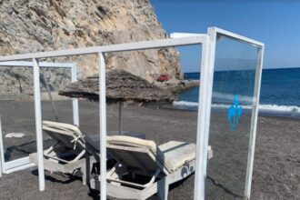 paralia plexiglass