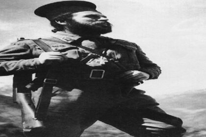 2247492858 a518b31c5d