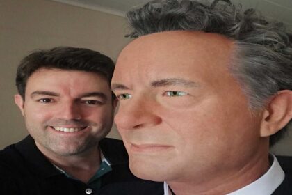 Wax Hanks 2048x1728 1