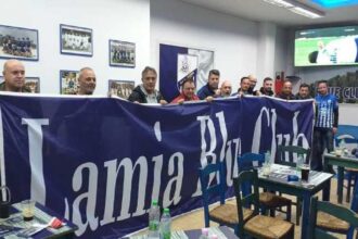 blue club pano