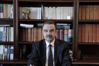 lawyer mantzouranis