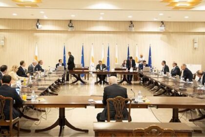 mini anaximatismo kyprow