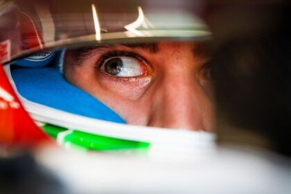 w08 84758formula1