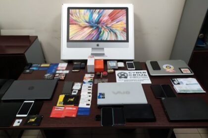 a8cd5a888971da2c234a8676e6ba8c24 XL