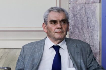 dimitris papagelopoulos