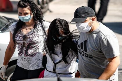 Χωρίς τίτλο 4