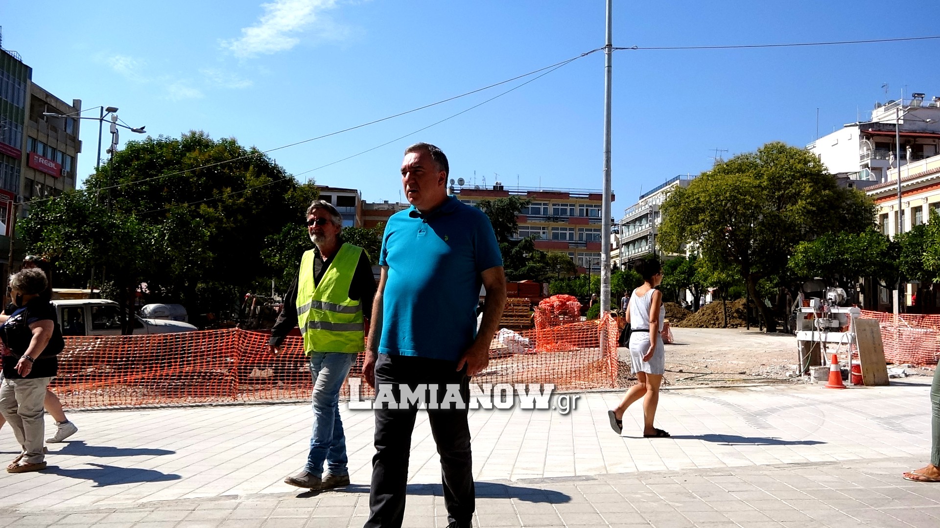 πλατεια παρκου 4
