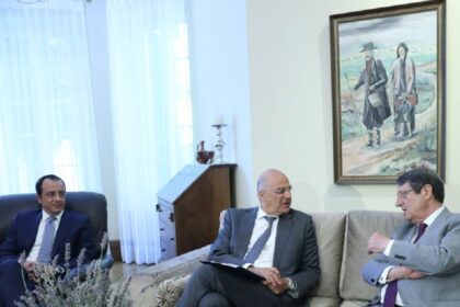 CNA T696cbf29ccf24cf8b787a663895fb00a