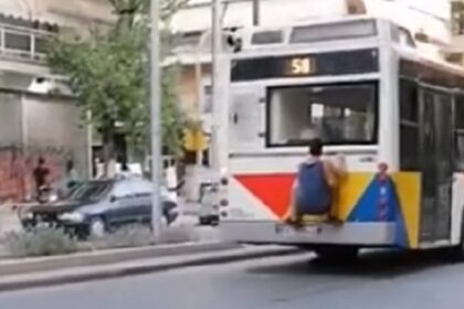 nearos kremetai oasth