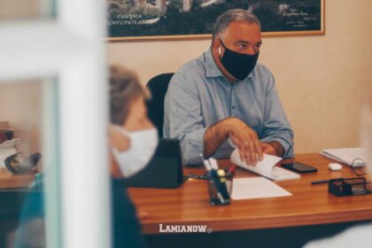 karaiskos mosxoxori 12