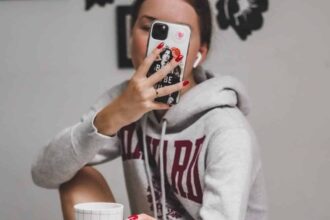 laura chouette fROEnj3whFQ unsplash