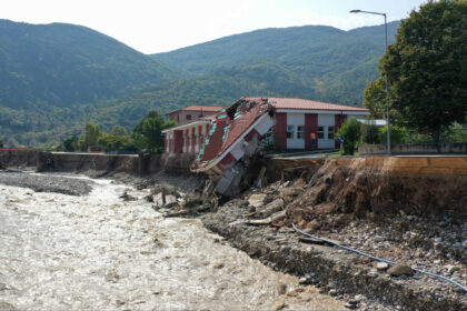 mouzaki gefyra3 2048x1406 1