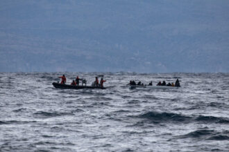lesbos boat 2048x1366 1