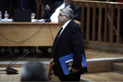 mixaloliakos4321 2048x1406 1