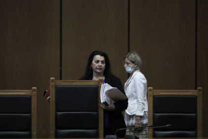 proedroseisaggeleas 2048x1406 1