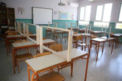 sxoleiadiaxvristika 1200x824 1