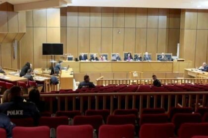 w07 73647DIKHXRYSHAYGH