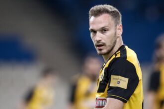 bakakis aek