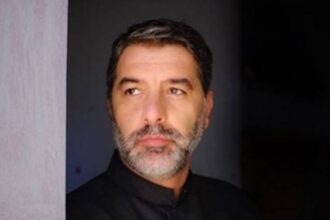 agries melisses voskaris